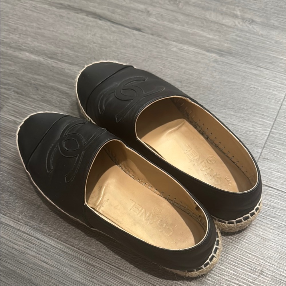 Authentic CHANEL Black Leather Espadrilles - Picture 10 of 10
